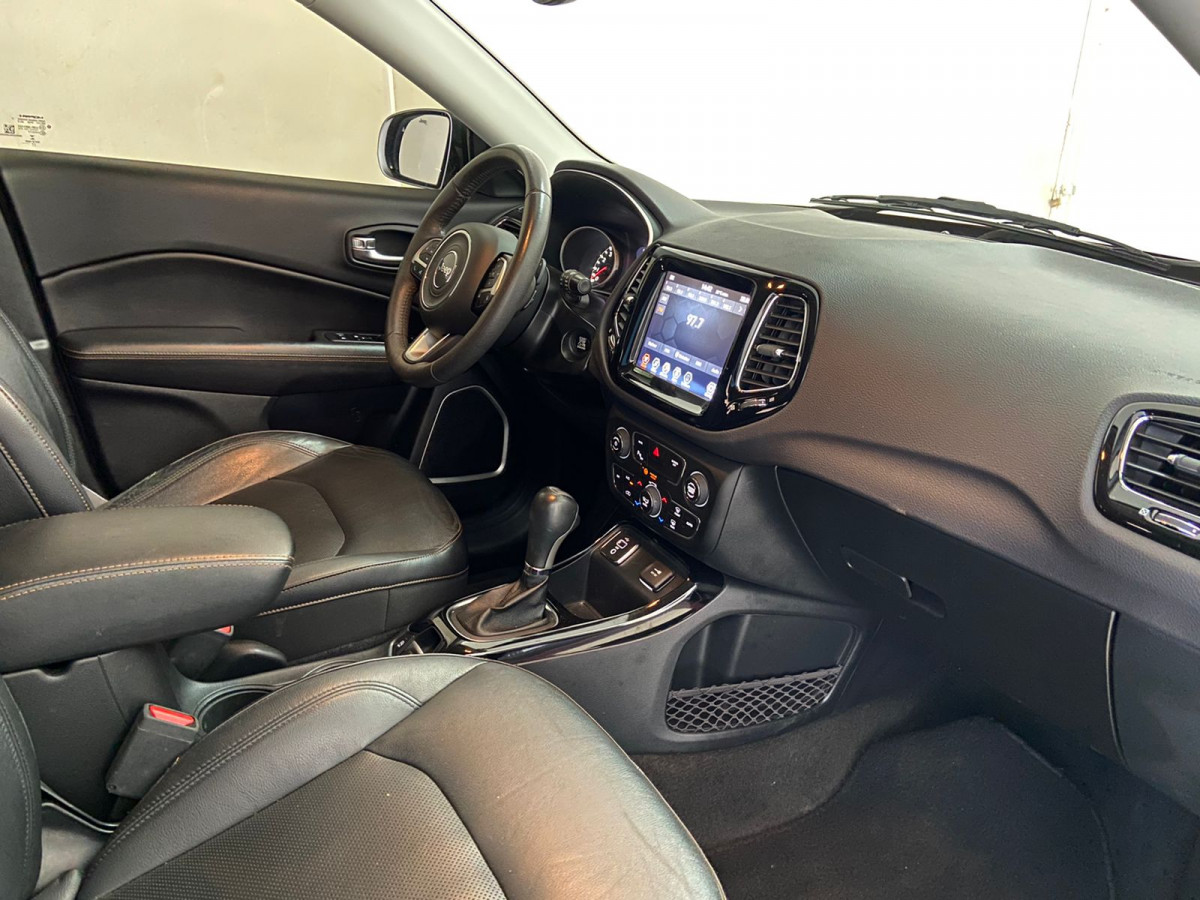 JEEP COMPASS LIMITED 2.0L FLEX 2017/2018 Regivel Revenda Ford