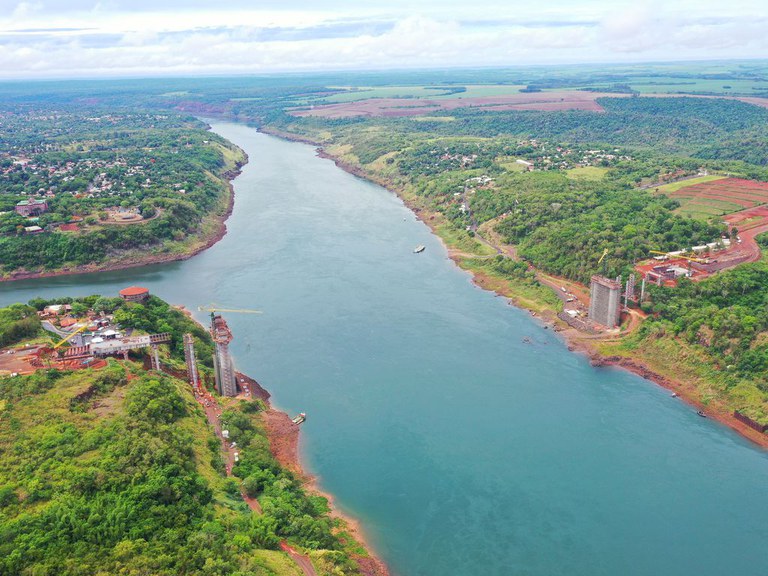 Mapa publica edital para elaboração de relatório técnico sobre pesca e biologia no Rio Paraná