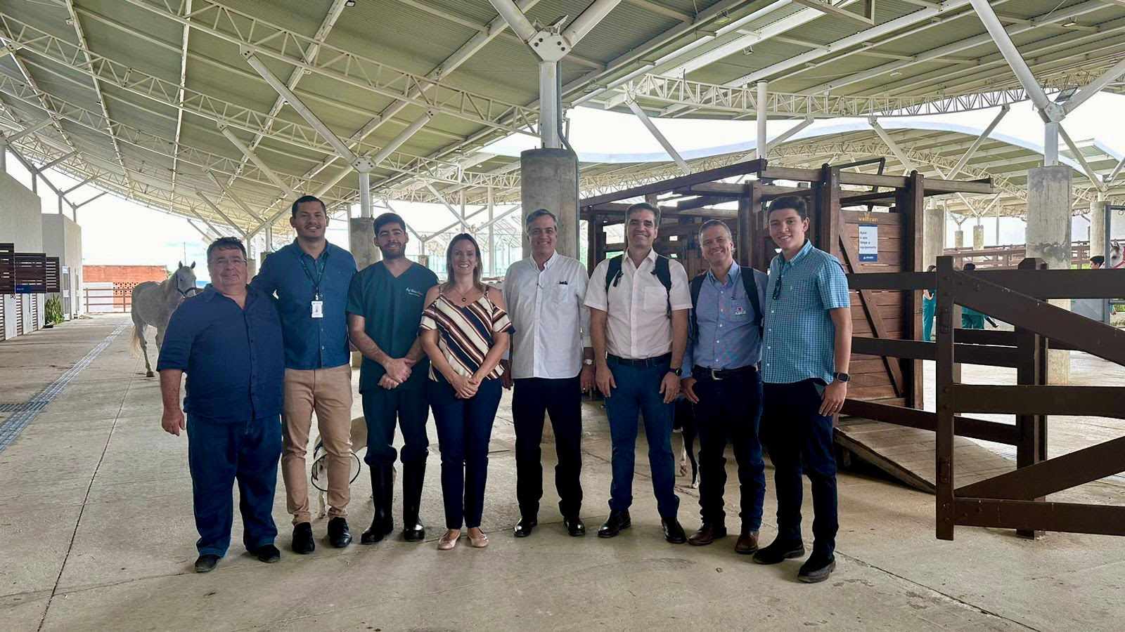 No Cariri Cearense, comitiva da ABCZ visita hospital veterinário e firma convênio de cooperação técnica